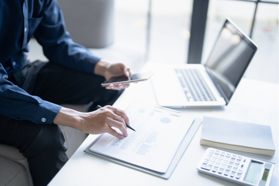 UAE E-Invoicing for Healthcare Billing and Vendor Payments 8 invoicing software
